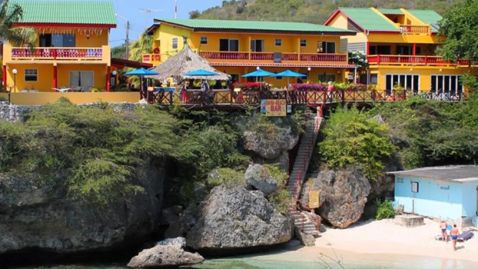 Bahia Apartments & Diving