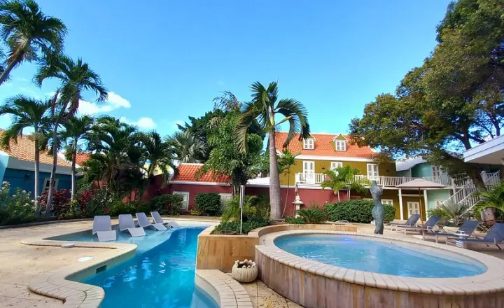 Kura Botanica Hotel Curaçao