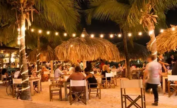 Hemingway Beach Bar & Restaurant