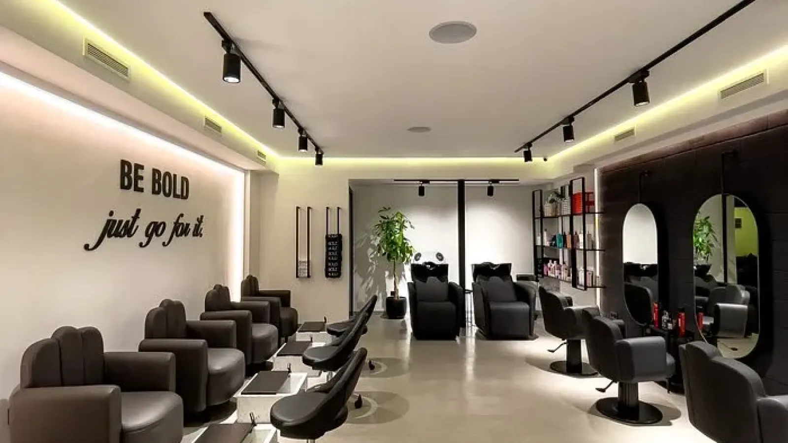 Be Bold Beauty Lounge